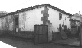 Vista de la casa natal de Casimiro Sainz