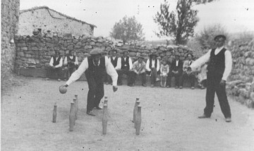 Bolos en Lantueno. 1911