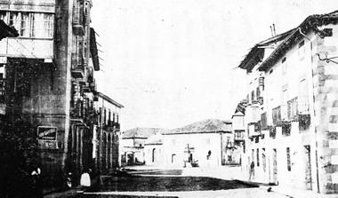 Calle Mayor, Ermita de  S. Roque y Escuela de la Villa